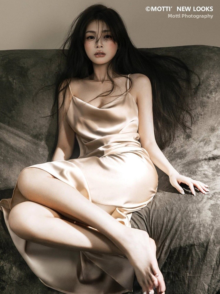 Photography Lighting Portrait - 2026年新作スタジオポートレート写真 冷たい雰囲気の光と影 感情表現 ホームガール パーソナルアート写真 衣装