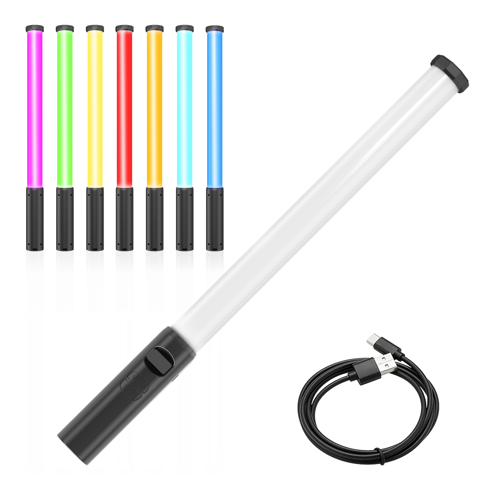 LUXCEO P300 RGBチューブライト 5W 380L - Photography Lighting Styles のレビューと価格