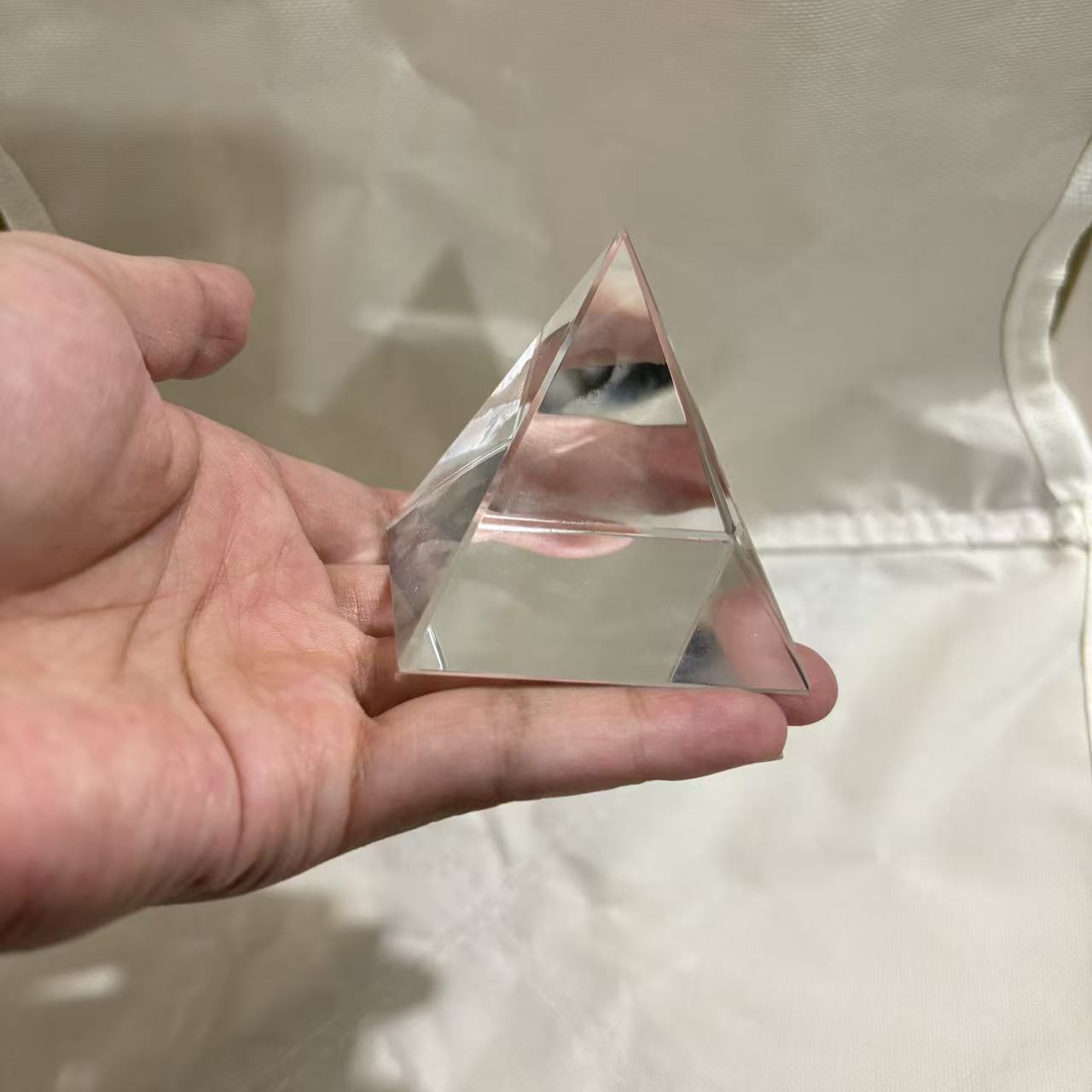 40 ミリメートル/60 ミリメートル四角錐プリズムクリスタ - Lighting Glass Photography のレビューと価格